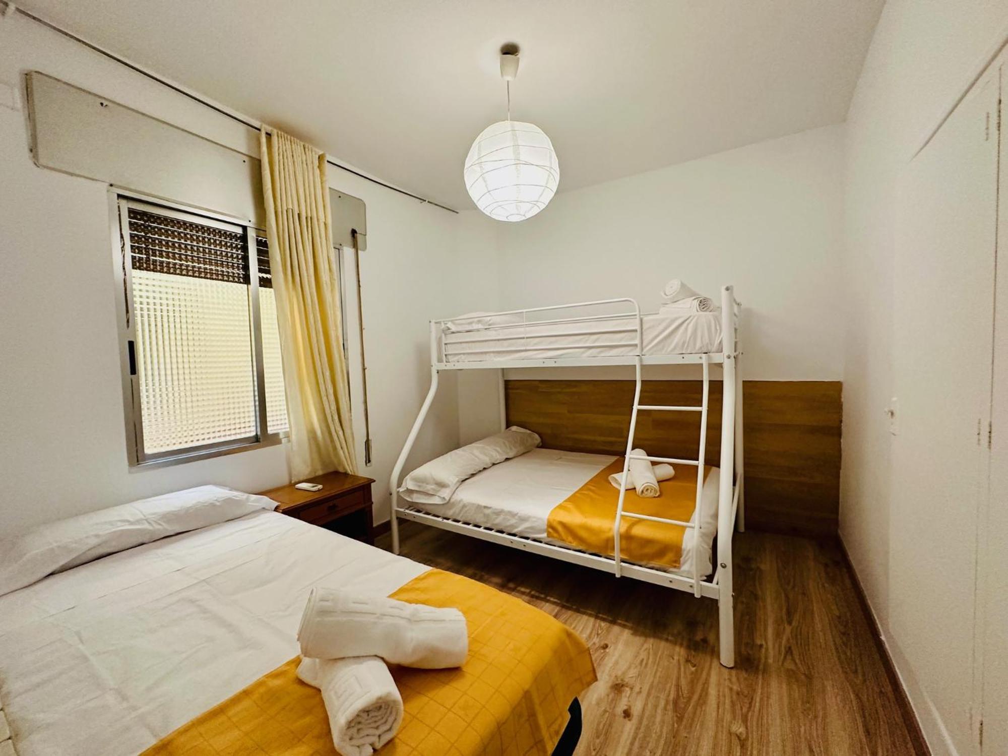 Punta Me Rooms In Madrid Downtown Exterior photo