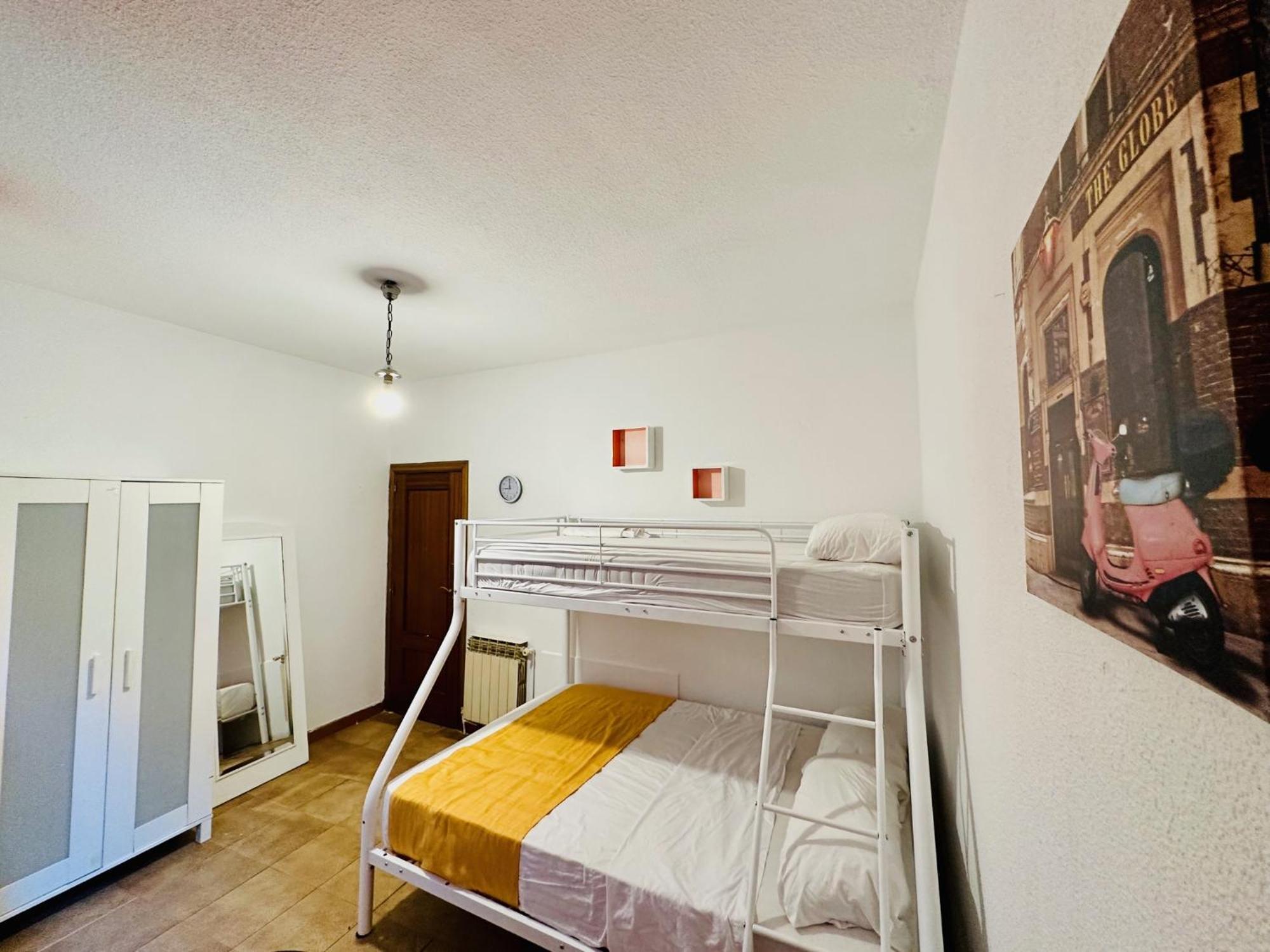 Punta Me Rooms In Madrid Downtown Exterior photo